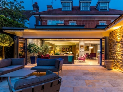 7 bedroom detached house for sale in St. Mary's Road, London, SW19