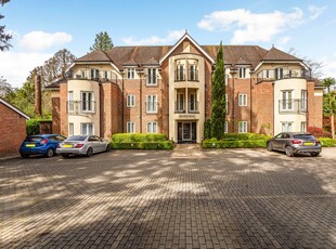 2 bedroom property for sale in London Road, Ascot, SL5