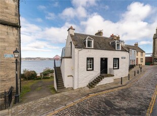 3 bed end terraced house for sale in South Queensferry