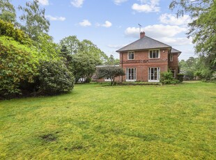 3 bedroom property for sale in Larch Avenue, ASCOT, SL5