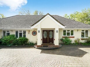Bungalow for sale in High Beeches, Gerrards Cross SL9