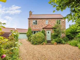 Detached house for sale in Gorse Hill Lane, Caythorpe, Grantham, Lincolnshire NG32