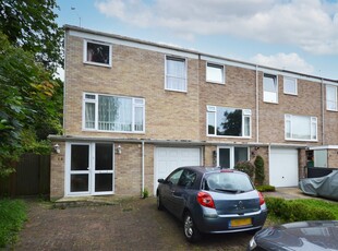 End Of Terrace House to rent - Cornford Close, Bromley, BR2