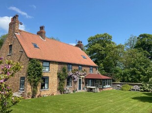 Farmhouse for sale in Bartindale Road, Hunmanby, Filey YO14