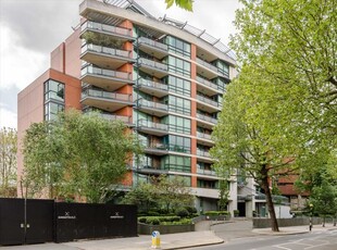 Flat for sale in St John's Wood Road, London NW8