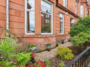 Flat for sale in Waverley Street, Shawlands, Glasgow G41