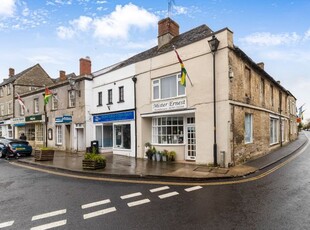 Maisonette for sale in Market Place, Fairford, Gloucestershire GL7