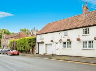 Property for sale in Wharf Street, Bawtry, Doncaster DN10