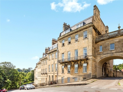 4 bedroom property for sale in Lansdown Place West, BATH, BA1