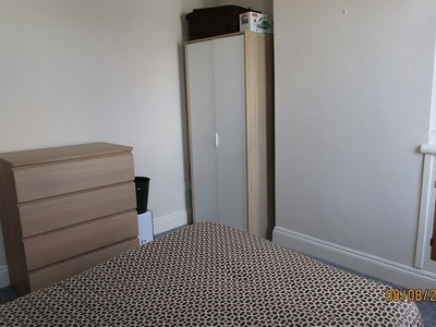 Room to rent in Langley Street, Derby DE22