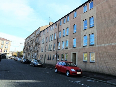 2 bedroom flat for rent in Dover Street, Glasgow, G3