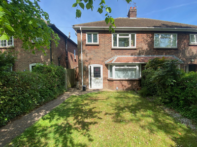Bowthorpe Road, NORWICH - 4 bedroom semi-detached house