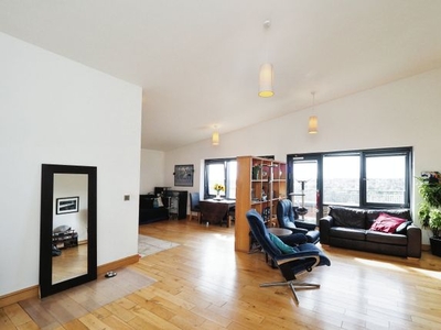 Flat for sale in Bath Lane, Leicester LE3