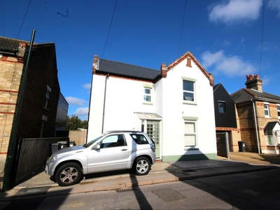 2 bedroom flat for rent in Stourfield Road, Southbourne, Bournemouth, BH5
