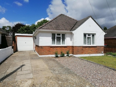 3 bedroom detached bungalow for rent in Bearwood, BH11
