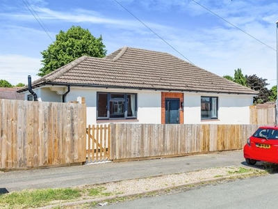 Detached bungalow for sale in Hallwood Road, Kettering NN16