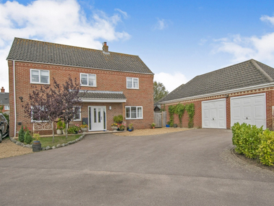 Marshall Howard Close, Cawston, Norwich - 5 bedroom detached house