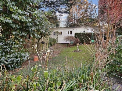 1 Bedroom Park Home For Sale In Turners Hill Park