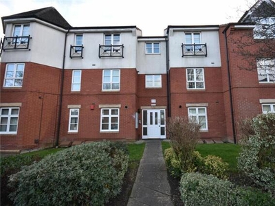 2 Bedroom Apartment For Sale In Marston Green, Birmingham