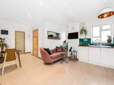 2 Bedroom Apartment For Sale In Tulse Hill, London