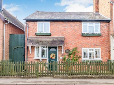 2 Bedroom Cottage For Sale In Banbury Road