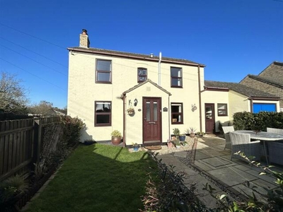 2 Bedroom Cottage For Sale In Sutton
