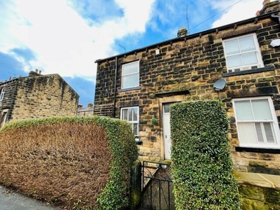 2 Bedroom End Of Terrace House For Rent In West Yorkshire, Uk