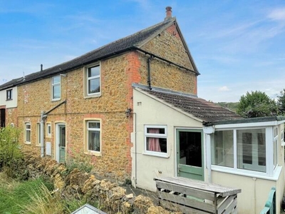 2 Bedroom End Of Terrace House For Sale In Castle Cary
