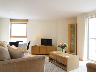 2 bedroom flat for rent in Armouries Way, Leeds, West Yorkshire, UK, LS10