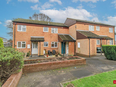 2 Bedroom Flat For Sale In Burbage