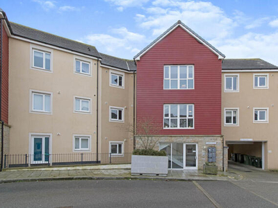 2 Bedroom Flat For Sale In Camborne, Cornwall