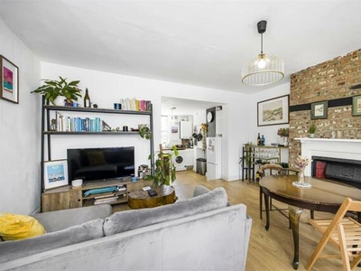 2 Bedroom Flat For Sale In Hackney