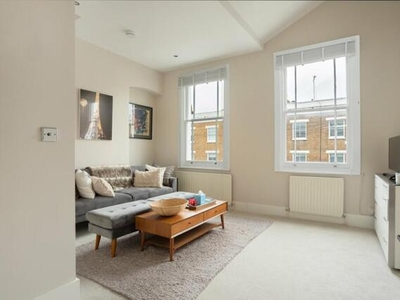 2 Bedroom Flat For Sale In Hammersmith, London