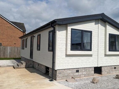 2 Bedroom Park Home For Sale In Cabus, Garstang