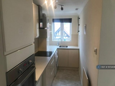 2 Bedroom Penthouse For Rent In Southampton