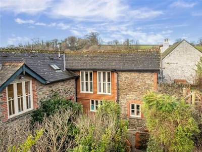 2 Bedroom Semi-detached House For Sale In Totnes, Devon