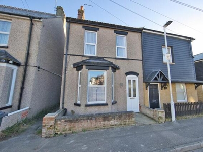 2 Bedroom Semi-detached House For Sale In Westgate-on-sea