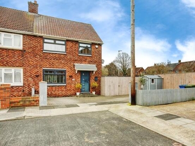 2 Bedroom Semi-detached House For Sale In Whitley Bay, Northumberland