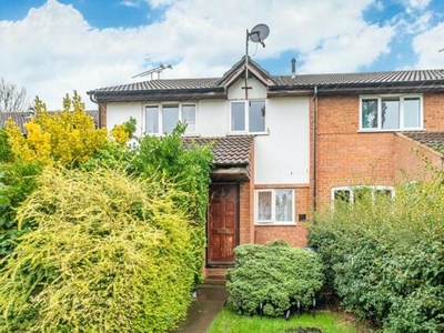 2 Bedroom Terraced House For Sale In Guildford, Surrey