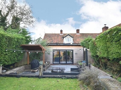 2 Bedroom Terraced House For Sale In Woodbridge, Suffolk