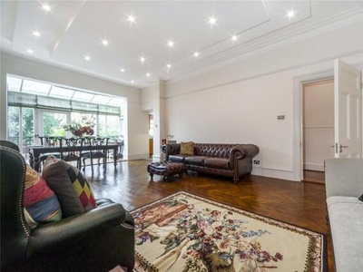 3 Bedroom Apartment For Rent In
Hampstead