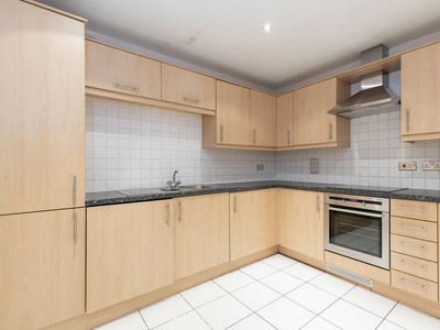 3 bedroom apartment for rent in New Street, Cheltenham GL50 3LP, GL50