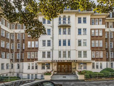 3 Bedroom Apartment For Sale In Hampstead