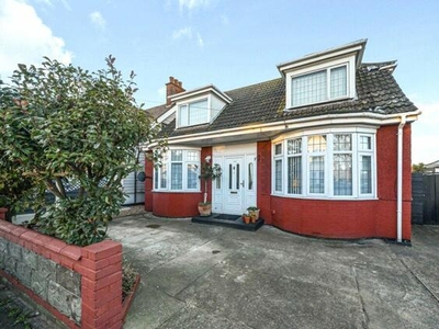 3 Bedroom Bungalow For Sale In Clacton-on-sea