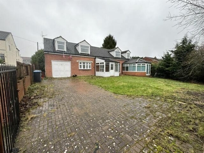 3 Bedroom Bungalow For Sale In Shildon, Durham