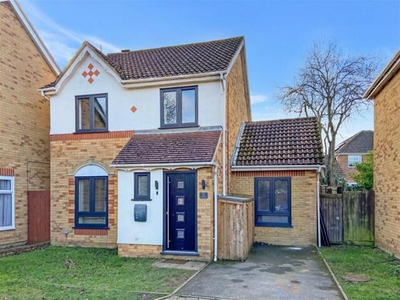 3 Bedroom Detached House For Sale In Ashford, Kent