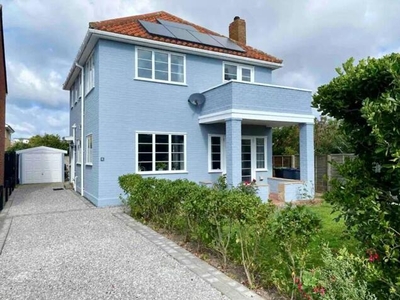 3 Bedroom Detached House For Sale In Hayling Island, Hampshire