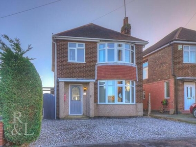 3 Bedroom Detached House For Sale In Radcliffe-on-trent