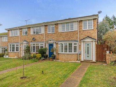 3 Bedroom End Of Terrace House For Sale In Cobham