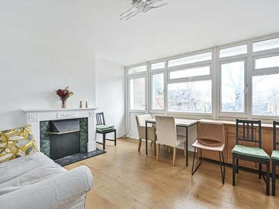 3 Bedroom Flat For Rent In Shoreditch, London